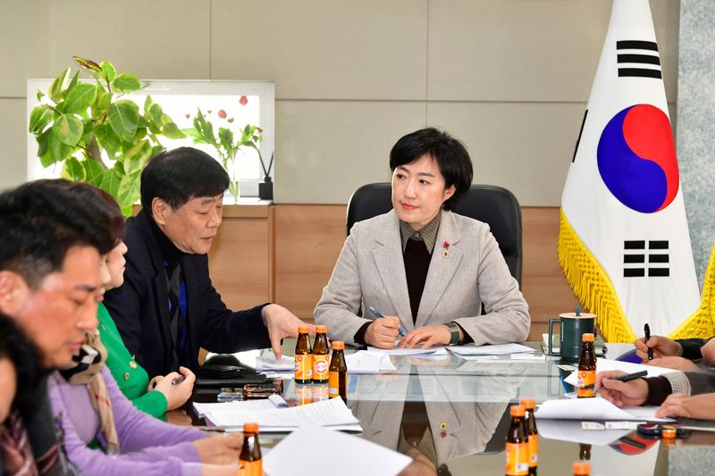 사진 = 신수정 의장, 지역 관광업계와 간담회 개최
