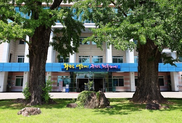 사진설명 = 화순군청 전경
