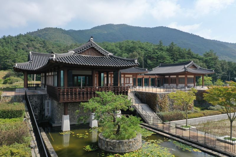 사진설명 = 땅끝순례문학관