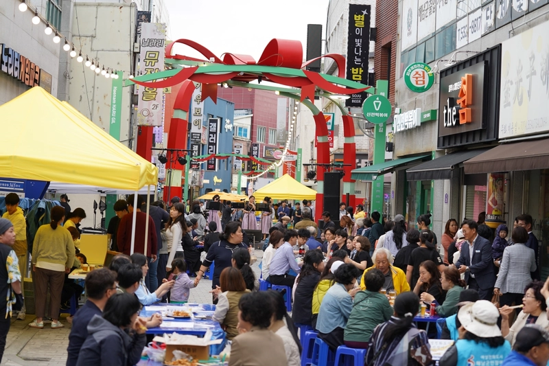 사진설명 = 땅끝달달야행 읍내길 일원