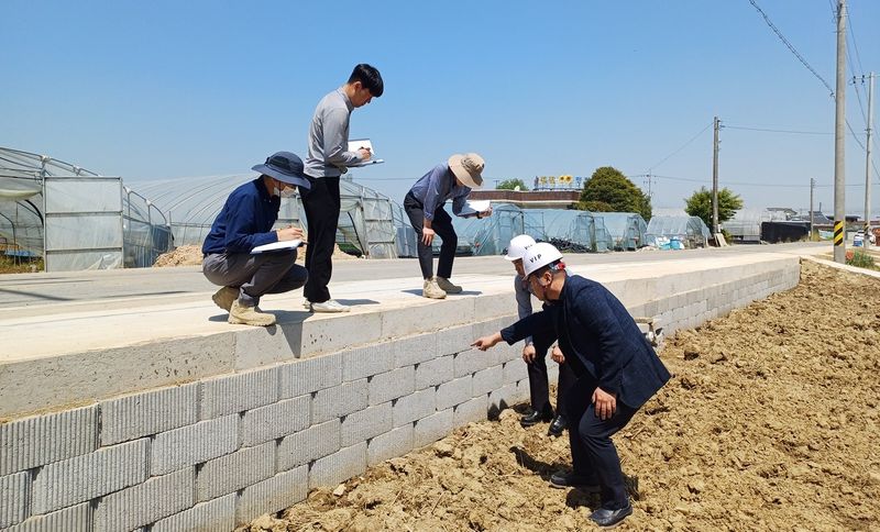 사진설명 = 나주시가 부실시공을 예방하고 공사 품질을 높이기 위해 특별점검반을 운영했다. (사진 제공-나주시)