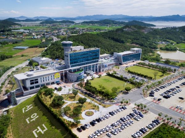 사진설명 = 신안군청