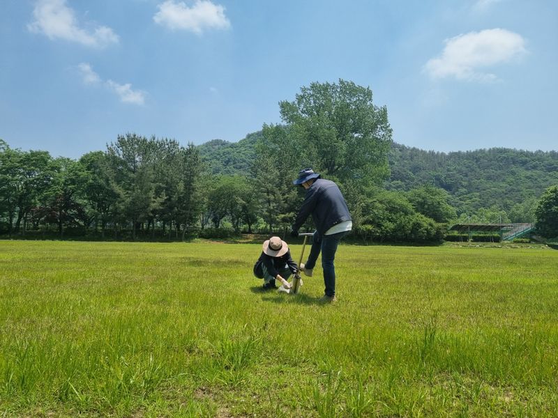 사진설명 = 파크골프장 잔류농약