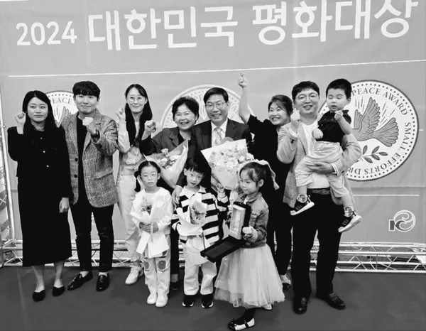 사진 = 송승종 한국상하수도협회 사무총장, 사회공헌대상 수상