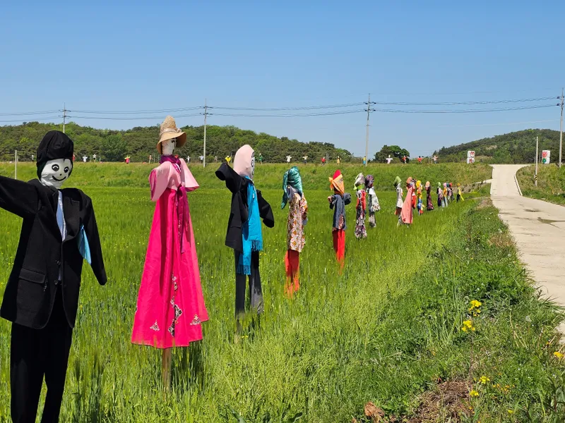 사진설명 = 전남 최대 규모 허수아비 전시