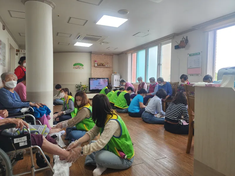 사진설명 = 인재교육원 봉사활동