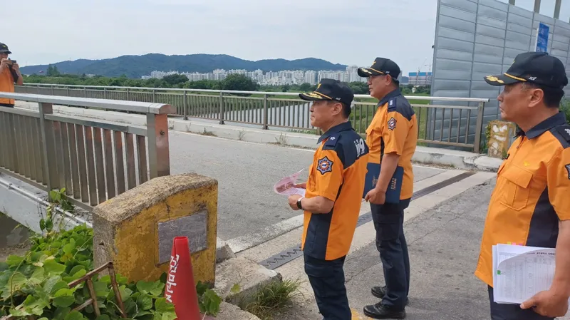 사진설명 = 여름철 풍수해 대비 현장 안전점검