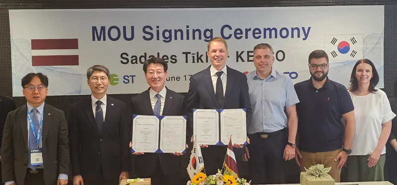 사진설명 = 한국전력은 라트비아 최대 배전회사인 사달레스 티클스(Sadales Tikls)사와 ‘Grid-K ADMS 기술협력을 위한 업무협약’을 체결