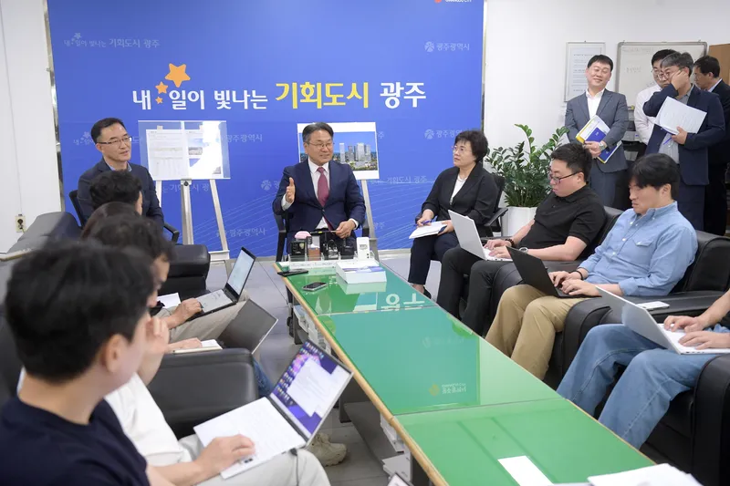 사진설명 = 지노위 조정 임금인상 3% 수용 촉구…협의체 구성 처우개선 논의