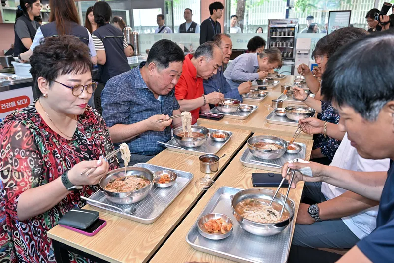 사진설명 = “천원의 동행, 착한도시 서구가 앞장”