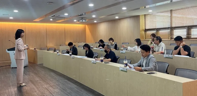 사진설명 = K-컬처리딩센터 제1차 운영위원회_회의